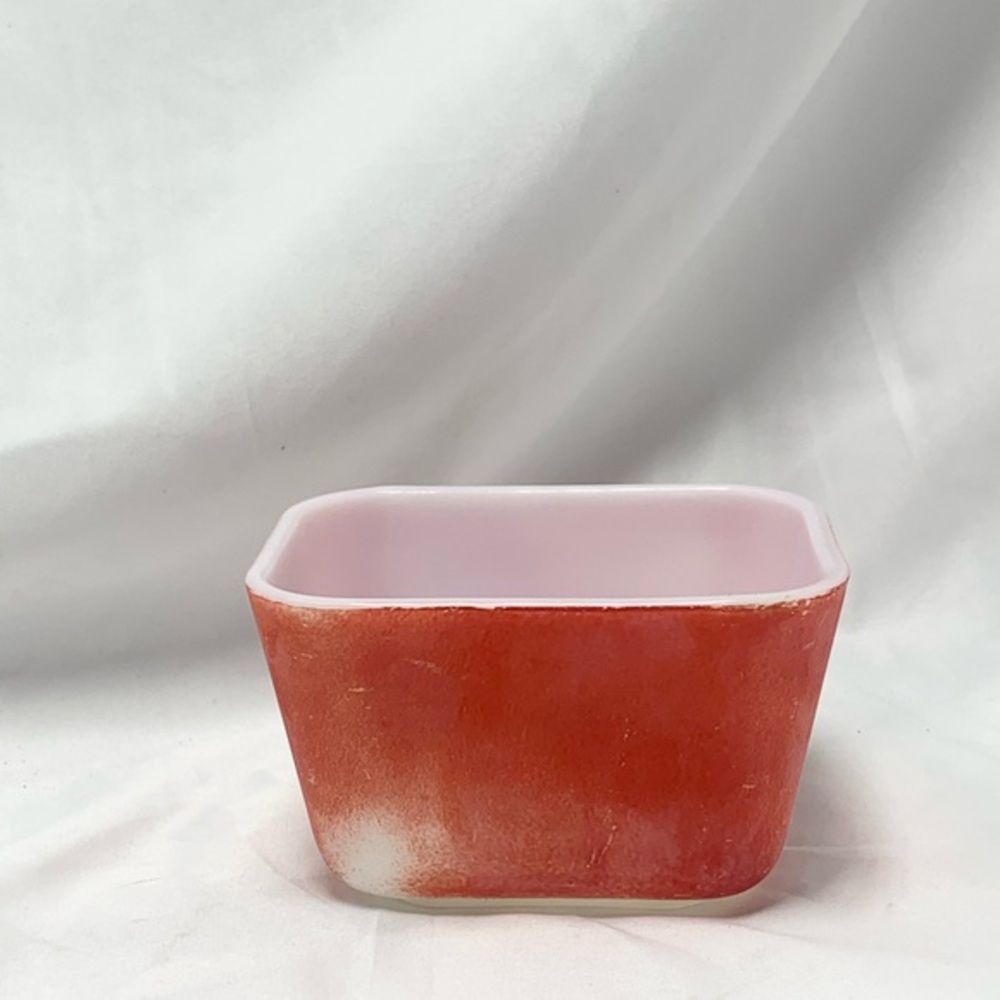 Vintage Red Pyrex 501 Primary Refrigerator Dish.